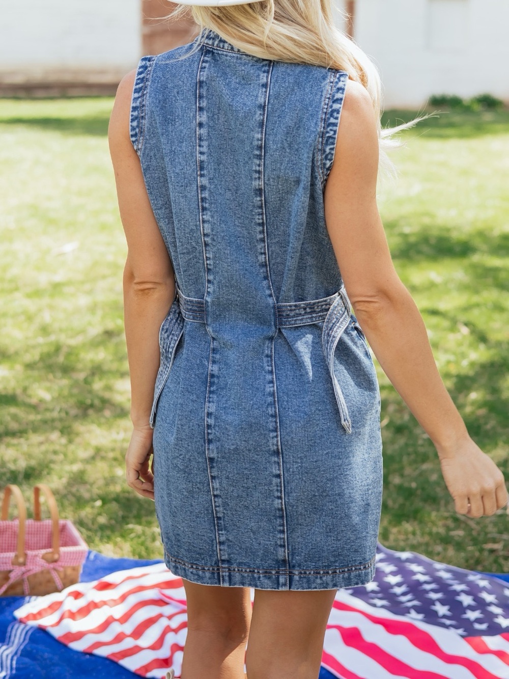 🩵Hello Gorgeous! Western Belt Button Down Sleeveless Denim Mini Dress - Picture 3 of 11